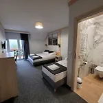 Pensjonat Karolowy Pokoje&apartamenty