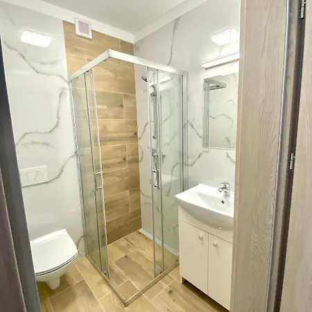 Karolowy Pokoje&apartamenty Гостевой дом Устронь