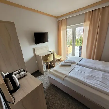 Affittacamere Karolowy Pokoje&apartamenty 3*