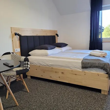 Gasthof Karolowy Pokoje&apartamenty
