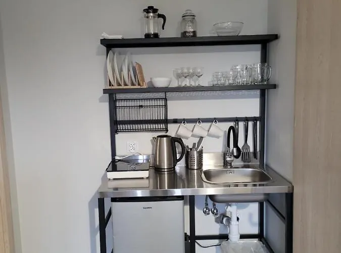 Karolowy Pokoje&apartamenty 3* אוסטראון